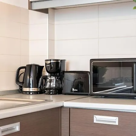 Vivando - Bright 1br - View Balcony - Parking *