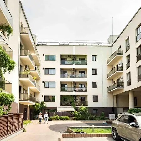 Vivando - Bright 1br - View Balcony - Parking Apartment *