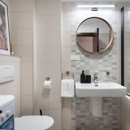 Vivando - Bright 1br - View Balcony - Parking