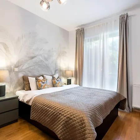 Apartment Vivando - Bright 1br - View Balcony - Parking