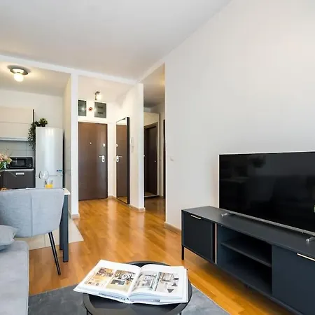 Vivando - Bright 1br - View Balcony - Parking Apartment Bucharest